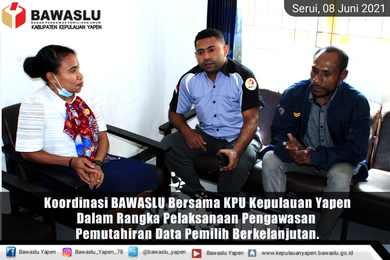 BANGUN KOMITMEN, KETUA BAWASLU YAPEN DATANGI KPU YAPEN KOORDINASI DAFTAR PEMILIH BERKELANJUTAN.