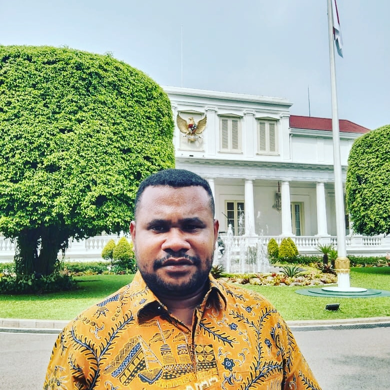 Anggota Bawaslu Kabupaten Kepulauan Yapen